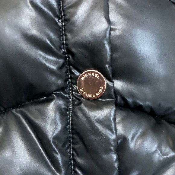 MICHAEL Michael Kors black hooded puffer jacket pink lining, girls size 10/12 - Picture 9 of 13